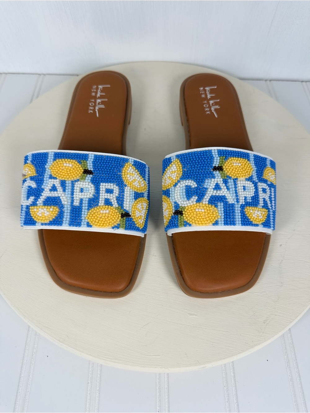 NWOT Nicole Miller NY Destin Capri Blue White Lemon Beaded Slide Sandals Sz7